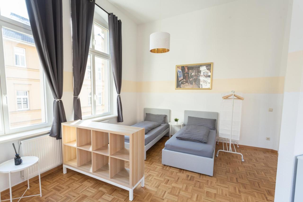 FULL HOUSE Premium Apartments - Halle Paulusviertel Extérieur photo