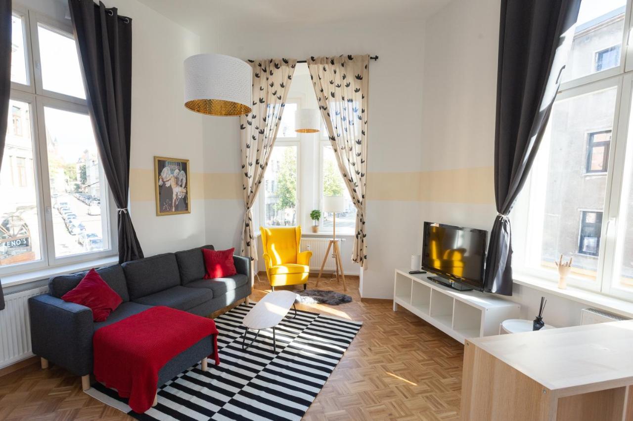 FULL HOUSE Premium Apartments - Halle Paulusviertel Extérieur photo